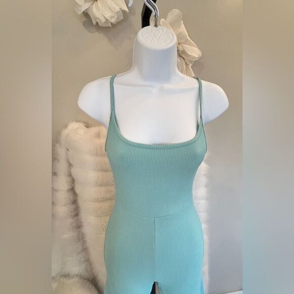 Wild Fable Ribbed Seamless Jumpsuit (S) - Picture 4 of 6